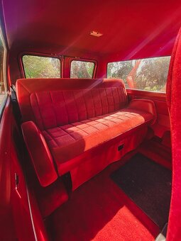 FORD E250 5.8L V8 - 4