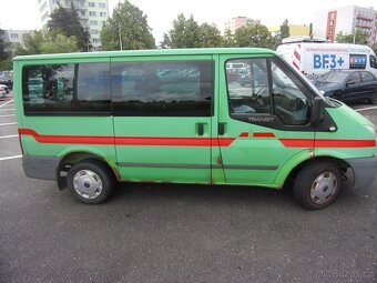 Ford Transit Tourneo 9 míst - 4