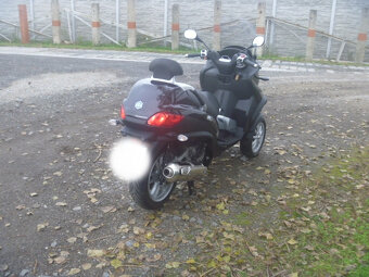 PIAGGIO MP3 RL 500 LT najeto pouze 1763 km - 4