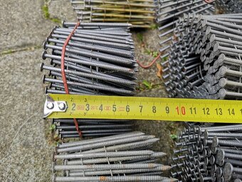 Hřebíky do hřebíkovačky - 4