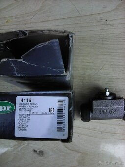 Chrysler PT cruiser - 4