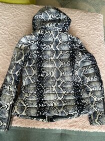 ZARA dívčí dámská zimní bunda s odepínací kapucou - 4