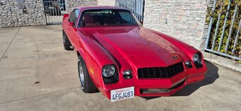 Chevrolet Camaro V8 - 4