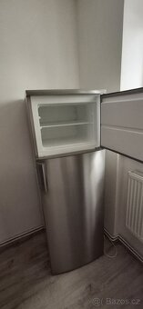 Lednice s mrazákem - 4