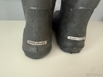 Zateplené holinky - gumáky Viking vel. 32 - 4
