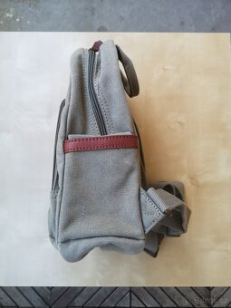 Značkový batoh Troop London (S) 34 x 25 x 12 cm - 4