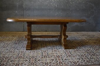 Konferenční stolek - 4