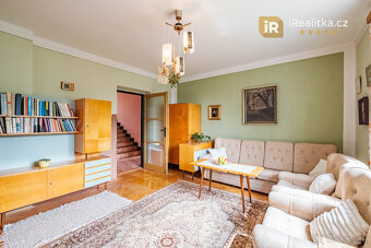 Prodej velkého domu s garáží a zahradou, 850 m2 - Tábor - 4