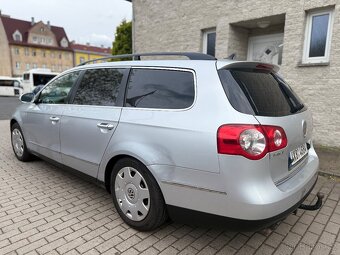 VW PASSAT B6 VARIANT 2.0 TDi 103kW 2007,TAŽNÉ,STK - 4