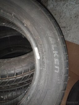 Letní pneumatiky falken 165/70/14 top stav - 4