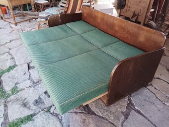 PĚKNÝ VINTAGE ROZKLÁDACÍ FUNKCIONALISTICKÝ GAUČ TON HALABALA - 4