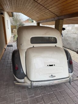 Citroen 11B - 4
