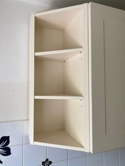 Moderní kuchyňská linka se spotřebiči - 4