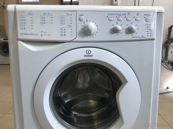 Prodám pračku Indesit - 4