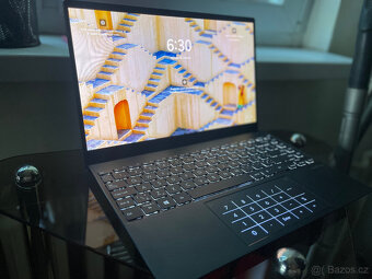 Asus Zenbook 13 OLED (UX325E)+přenosný monitor 15,6 Asus Zen - 4