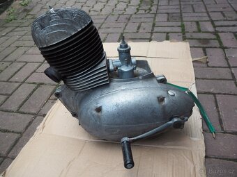 Jawa 250/353 kývačka-motor - 4