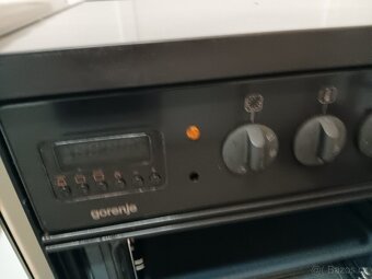 Prodám hnědý elektrický sporák Gorenje - 4
