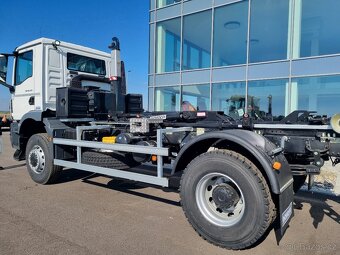 ČTYŘKOLKA MAN TGM 18.320 4x4 NOSIČ KONTEJNERU - 4