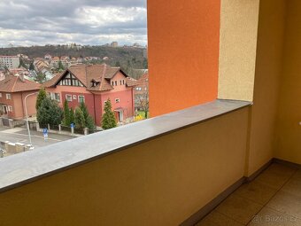 2+kk, logžie, parkovací stání, 8 min od metra - 4