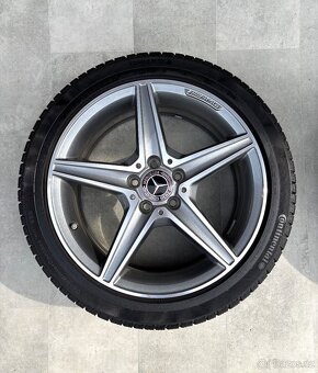 R18 C class W205 C205 Mercedes AMG Zimní Michelin - 4