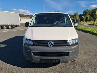 VW CARAVELLE T5 2.0 TDi 75-KW KLIMA 9-MÍST SERVISK 1.MAJ. - 4
