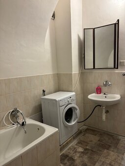 Pronájem bytu 2+1 v Litomyšli - Smetanovo náměstí - 4