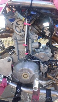 Juniorská závodní čtyřkolka - 4