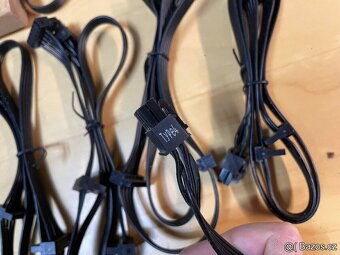 Mix modulárních kabelů k různým zdrojům Corsair - 4