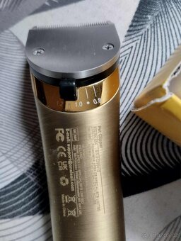 střihací strojek - 4