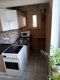 Byt 2+kk s lodžií, 56 m2 - 4