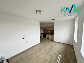 Pronájem bytu 2+kk, Hroznětín, po rekonstrukci - 4
