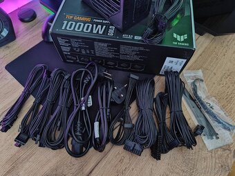 ASUS TUF GAMING 1000W GOLD - 4