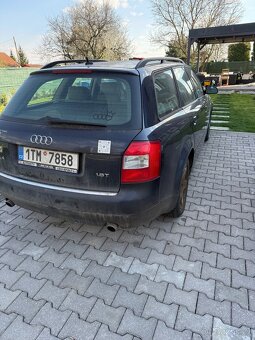 Audi A4 AVANT 2002 - 4
