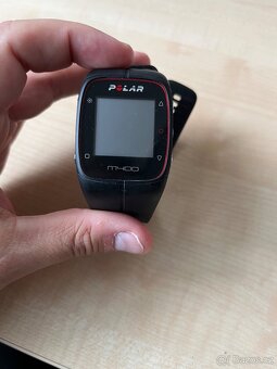 Sportovní hodinky Polar M400 + hrudní pás s čipem - 4