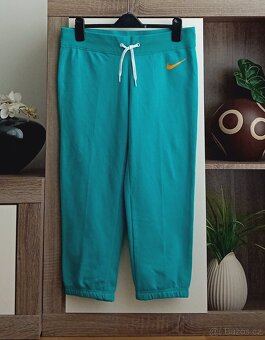 Nike dámské sportovní carpi kalhoty tepláky vel. S/M nové - 4