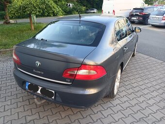 Škoda Superb 2.0tdi rok 2010 - 4
