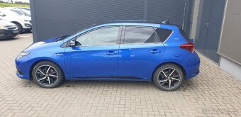 Toyota Auris 1.8 Hybrid, výbava Selection - 4