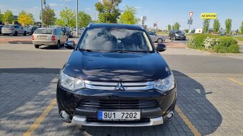 Mitsubishi Outlander 4 WD 2.2 DI-D - 4