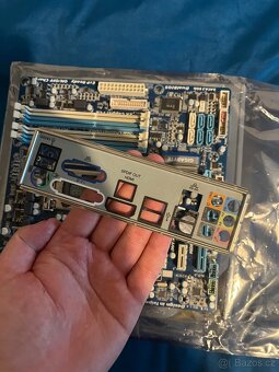 Základní deska Gigabyte 1155 H67M-UD2H-B3 - 4