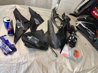 Aprilia Tuono v4 factory 2023 - 4