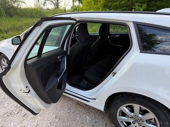 Volvo V60 - 4
