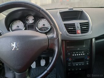 Peugeot 207 GT - 4
