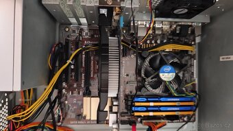 Výkonný stolní PC na Windows 10/11 - 4