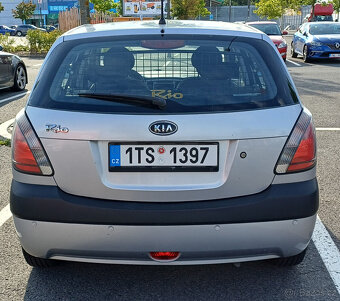 Kia RIO benzín 1,4 - 4