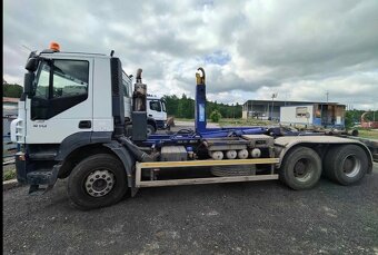 Iveco Trakker - 4