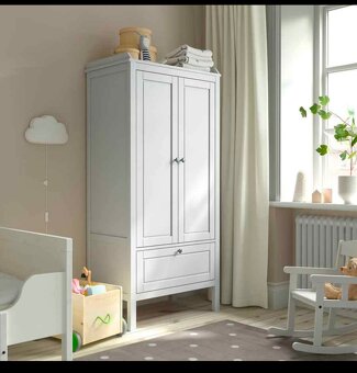 Přebalovací pult, skříň a postýlka SUNDVIK IKEA celý pokojíč - 4
