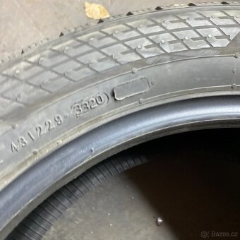 Zimní pneu 205/55 R17 95V Nokian 7mm - 4