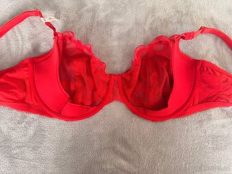 Podprsenka Victoria’s Secret - 4