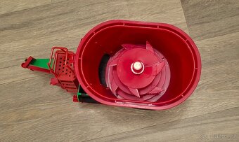 Bruder míchačka na krmivo STRAUTMANN - 4