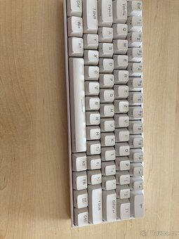 Herní klávesnice Anne Pro 2 - 4